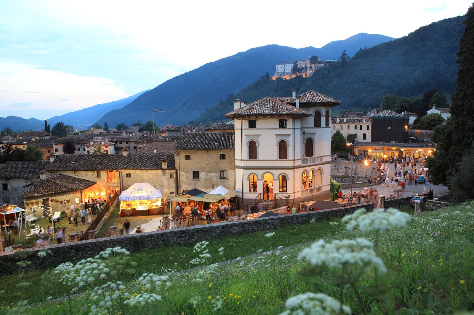 ARTIGIANATO VIVO / HANDCRAFT MARKET